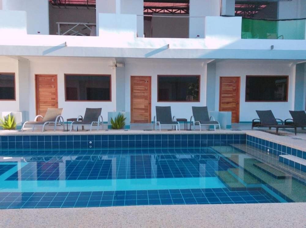 Ocean Holic Resort 타그빌라란 외부 사진